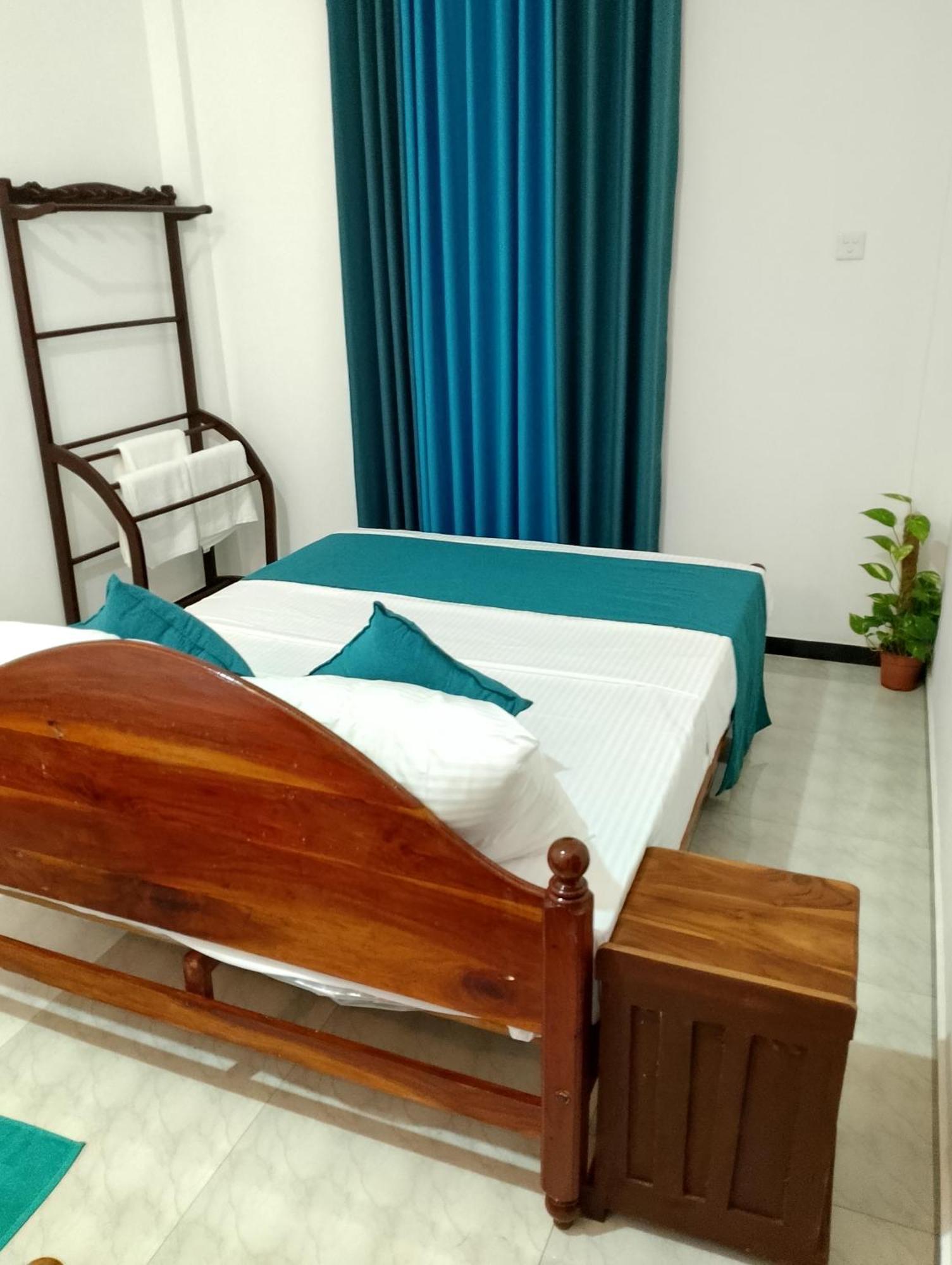 Star Beach Villa Tangalle Exteriör bild